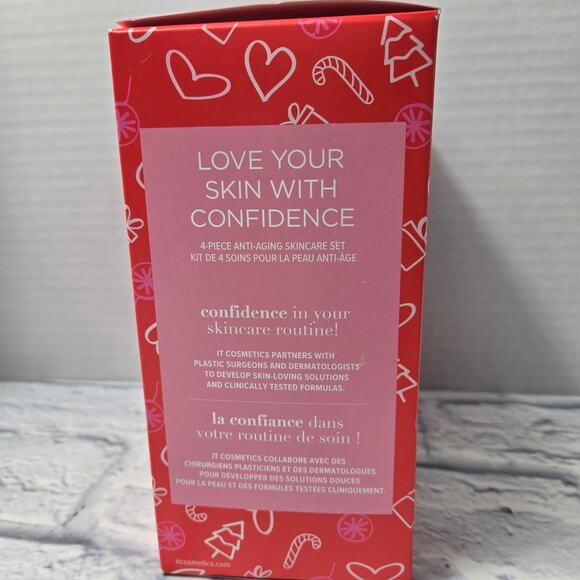 New Unopened it Cosmetics Confidence Boosting Routine Anti-aging Travel 4 pc set - Picture 3 of 3